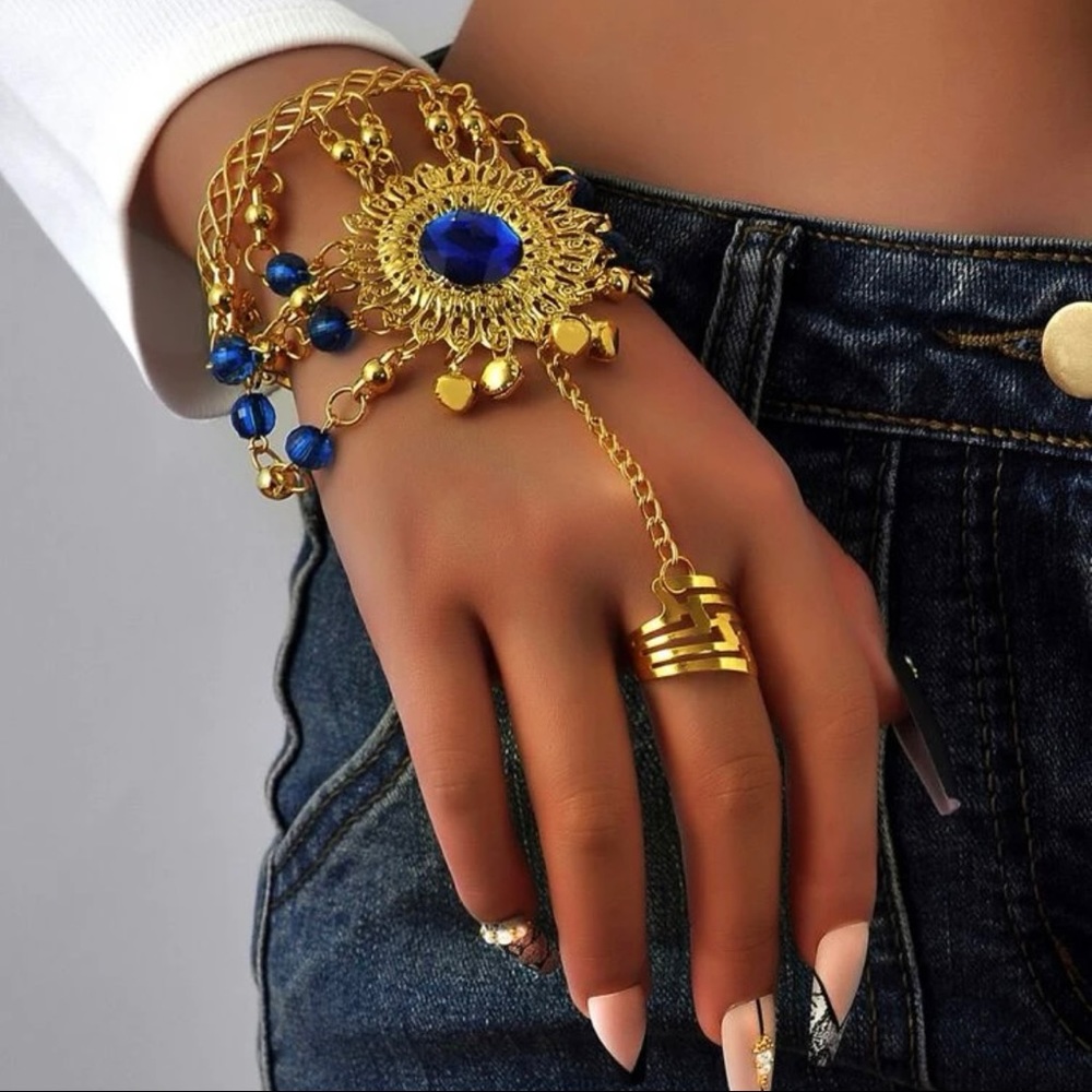 Beautiful rhinestone and bead decor bell charm mitten bracelet